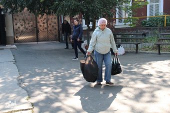 В Одесской епархии вновь выдавали гуманитарную помощь нуждающимся (фото)