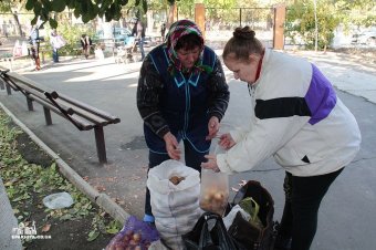 В Одесской епархии вновь выдавали гуманитарную помощь нуждающимся (фото)