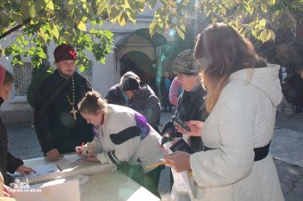 В Одесской епархии вновь выдавали гуманитарную помощь нуждающимся (фото)