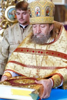 Митрополит Агафангел совершил освящение Свято-Покровского храма пгт.Сарата Одесской области (фото)