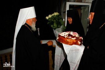 Митрополит Агафангел совершил освящение Свято-Покровского храма пгт.Сарата Одесской области (фото)
