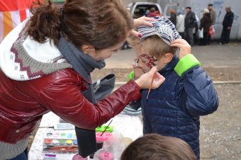 В Киевском районе состоялась очередная сельскохозяйственная ярмарка (фото)