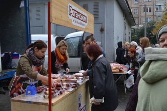 В Киевском районе состоялась очередная сельскохозяйственная ярмарка (фото)
