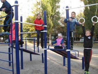 Юные одесситы еженедельно участвуют в традиционных соревнованиях выходного дня