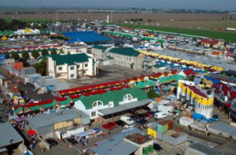 Французские журналисты посетили промрынок «7-й километр»