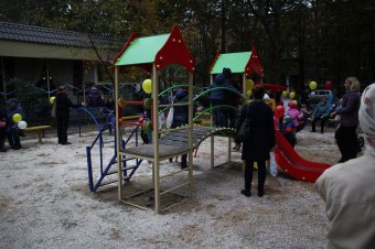 Дворы на ул. Филатова благоустраиваются (фото)
