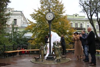 Мэр Одессы Геннадий Труханов: Мы в очередной раз напоминаем всему миру, что Одесса уникальный город: здесь даже время одесское (фото)