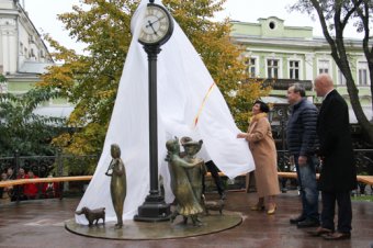 Мэр Одессы Геннадий Труханов: Мы в очередной раз напоминаем всему миру, что Одесса уникальный город: здесь даже время одесское (фото)