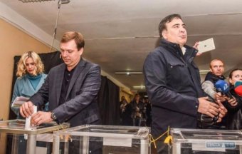 Подсчет голосов на участках выходит на финишную прямую: Кто становится мэром?