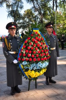 Одесситы почтили память погибших за освобождение Украины от фашистских захватчиков (фото)