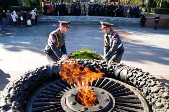 Одесситы почтили память погибших за освобождение Украины от фашистских захватчиков (фото)