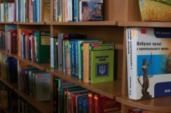 Украинский читатель отвык ходить в библиотеку за новинками