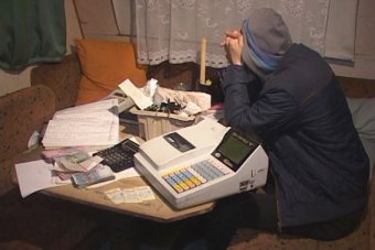 Правоохранители нашли и арестовали сомнительное топливо (фото, видео)