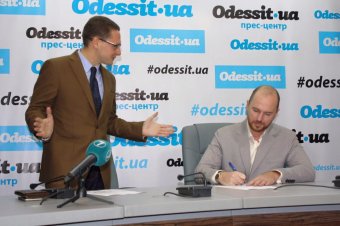 Сергей Дубенко: Перехватывающий паркинг возле железнодорожного вокзала и «Привоза» возможен!
