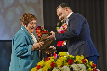 Украинский театр отметил 90-летний юбилей (фото)
