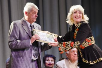 Украинский театр отметил 90-летний юбилей (фото)