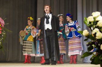 Украинский театр отметил 90-летний юбилей (фото)