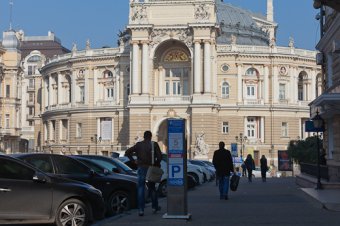 «Одестранспарксервис» отчитался перед одесситами (фото)