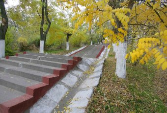 В Одессе отремонтировали две железобетонные лестницы, ведущие к пляжам «Отрада» и «Ланжерон» (фото)