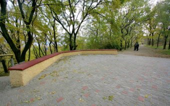 В Одессе отремонтировали две железобетонные лестницы, ведущие к пляжам «Отрада» и «Ланжерон» (фото)