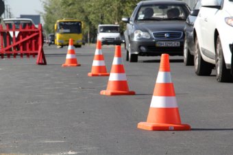 На каких улицах Одессы завтра ремонтируют  дороги