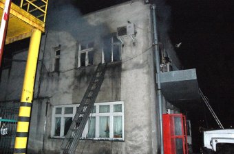 Одесские спасатели ликвидировали пожар на хлебозаводе