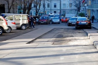 Власти Одессы отчитываются о ремонте в Сабанском переулке
