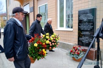 Увековечение памяти жертв Холокоста в Тарутино 