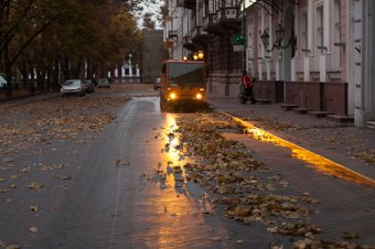Будни Одесского КП «Городские дороги» через объектив фотокамеры (фото)