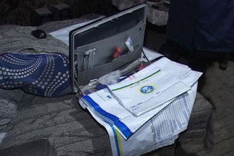 У одессита изъяли не только наркотики, но и оружие (фото, видео)