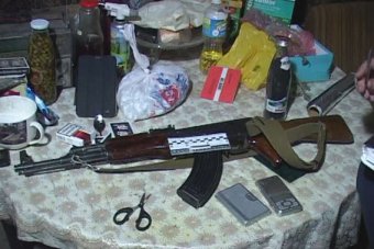 У одессита изъяли не только наркотики, но и оружие (фото, видео)