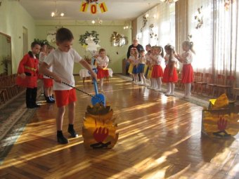 Маленькие одесситы изучают правила пожарной безопасности (фото)