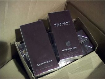 В Одессе арестовали контрафактные «Chanel», «Dior», «Givenchy», «Kenzo», «Paco Rabanne» и «DKNY» (фото, видео)