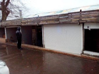 Одесской улице Золотой берег пришлось освободиться от незаконных объектов торговли (фото)