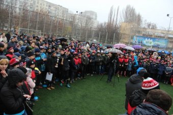 Награждение призеров и участников «Третьего осеннего кубка Суворовского района по футболу среди детских команд – 2015» (фото)
