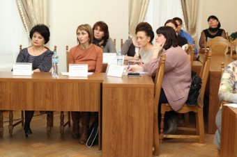 Геннадий Труханов: Необходимо поддерживать и развивать детские дома семейного типа (фото)