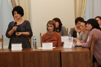 Геннадий Труханов: Необходимо поддерживать и развивать детские дома семейного типа (фото)