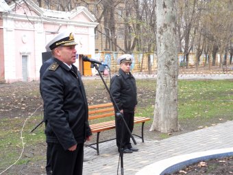 В сквере Героической обороны Одессы появилась Аллея лицеистов (фото)