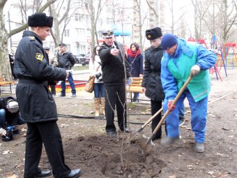 В сквере Героической обороны Одессы появилась Аллея лицеистов (фото)