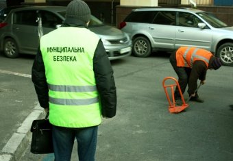 Власти Одессы отчитывается о демонтаже незаконно установленных юнипаркеров