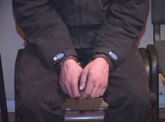 Полицейские поймали уличного вора буквально на месте преступления (фото, видео)