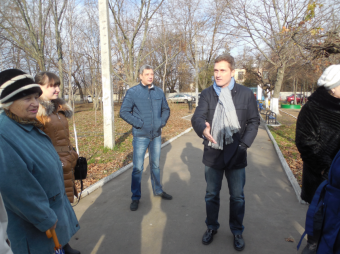 Весной в сквере Партизанской славы расцветут 750 кустов роз