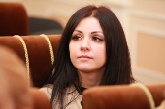 Геннадий Труханов поздравил сотрудников Центра админуслуг с Днем местного самоуправления (фото)