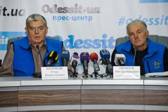 Изъятых правоохранителями орланов могут вернуть уличным фотографам
