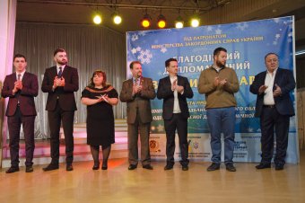 В Одессе открылась 5-я дипломатическая рождественская ярмарка (фото)