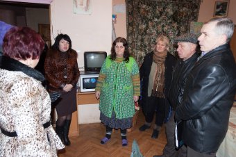 В приемной семье под Одессой вместе с детьми проживают более сотни животных