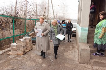 В приемной семье под Одессой вместе с детьми проживают более сотни животных