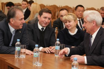 Геннадий Труханов встретился с представителями дипломатического сообщества Одессы