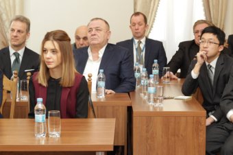 Геннадий Труханов встретился с представителями дипломатического сообщества Одессы