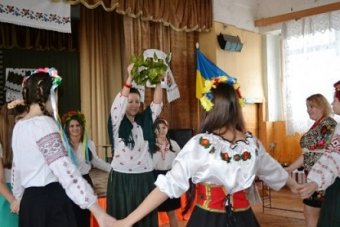 Новогодние и рождественские традиции Украины в творчестве одесских школьников (фото)
